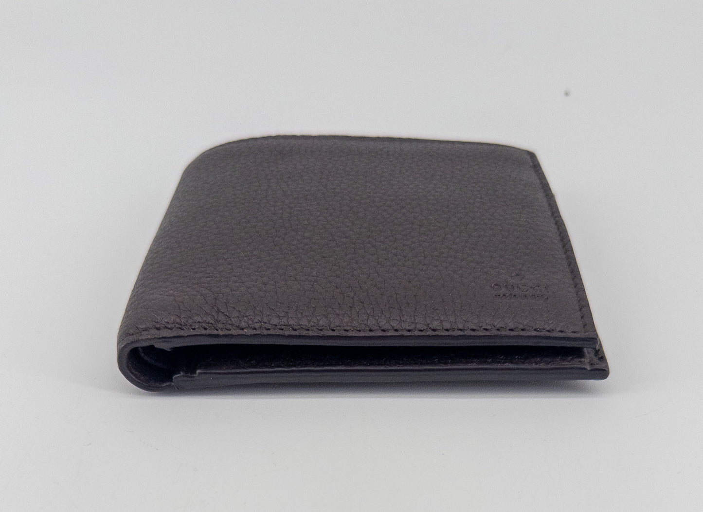 Gucci Bifold Wallet with Coin Pocket – Grained Leather – Dark Brown
