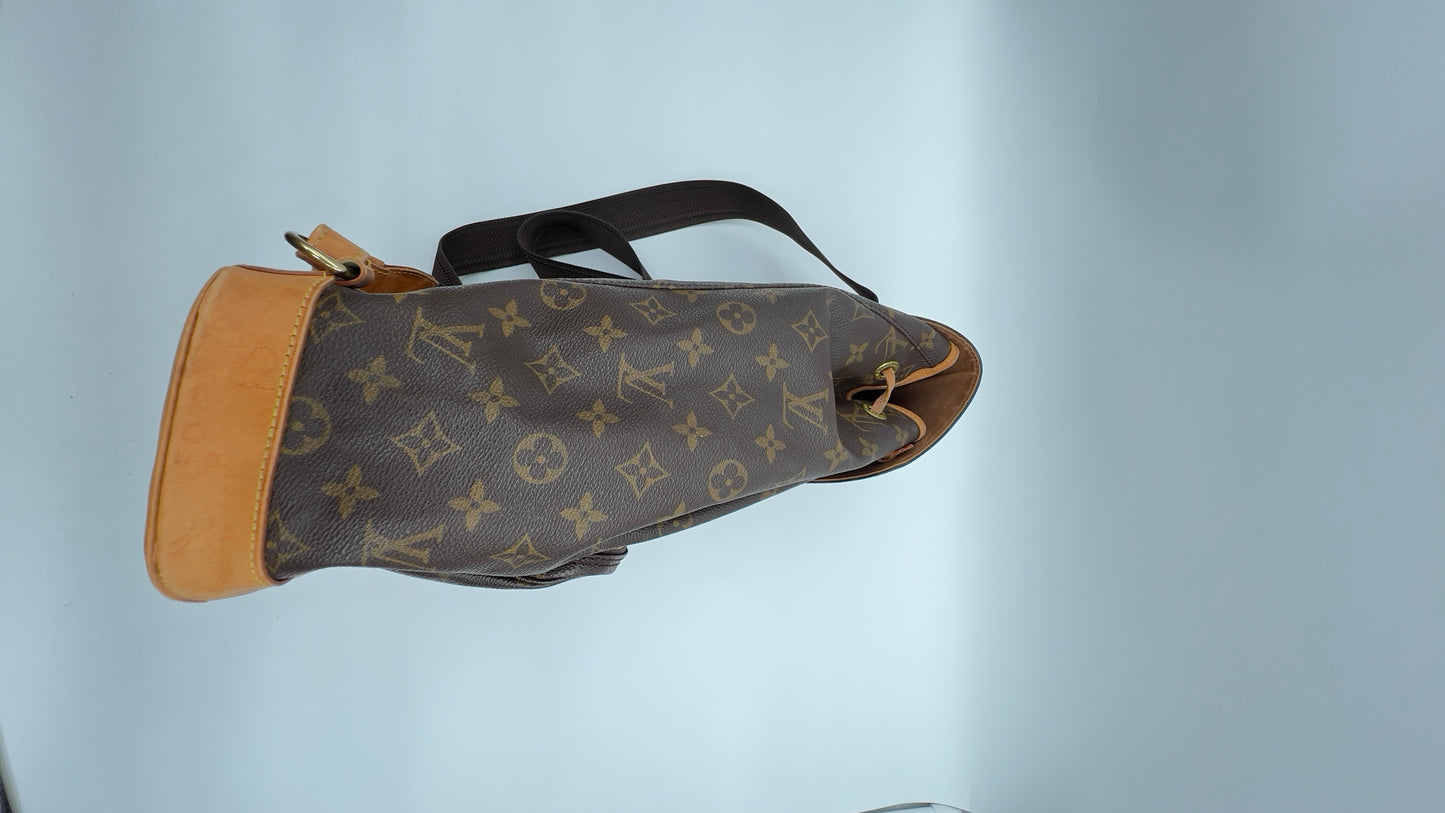LOUIS VUITTON Montsouris GM Monogram Canvas Backpac