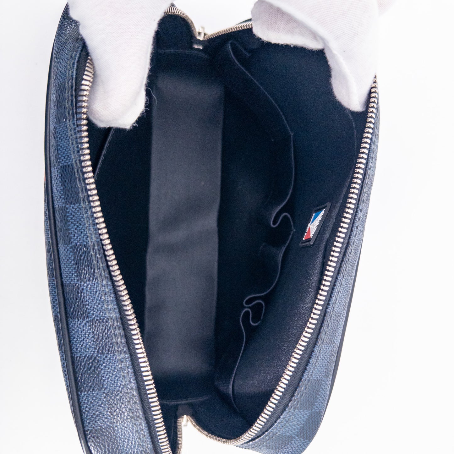 Louis Vuitton Latitude Toiletry Pouch GM – Damier Cobalt Canvas – America’s Cup 2017