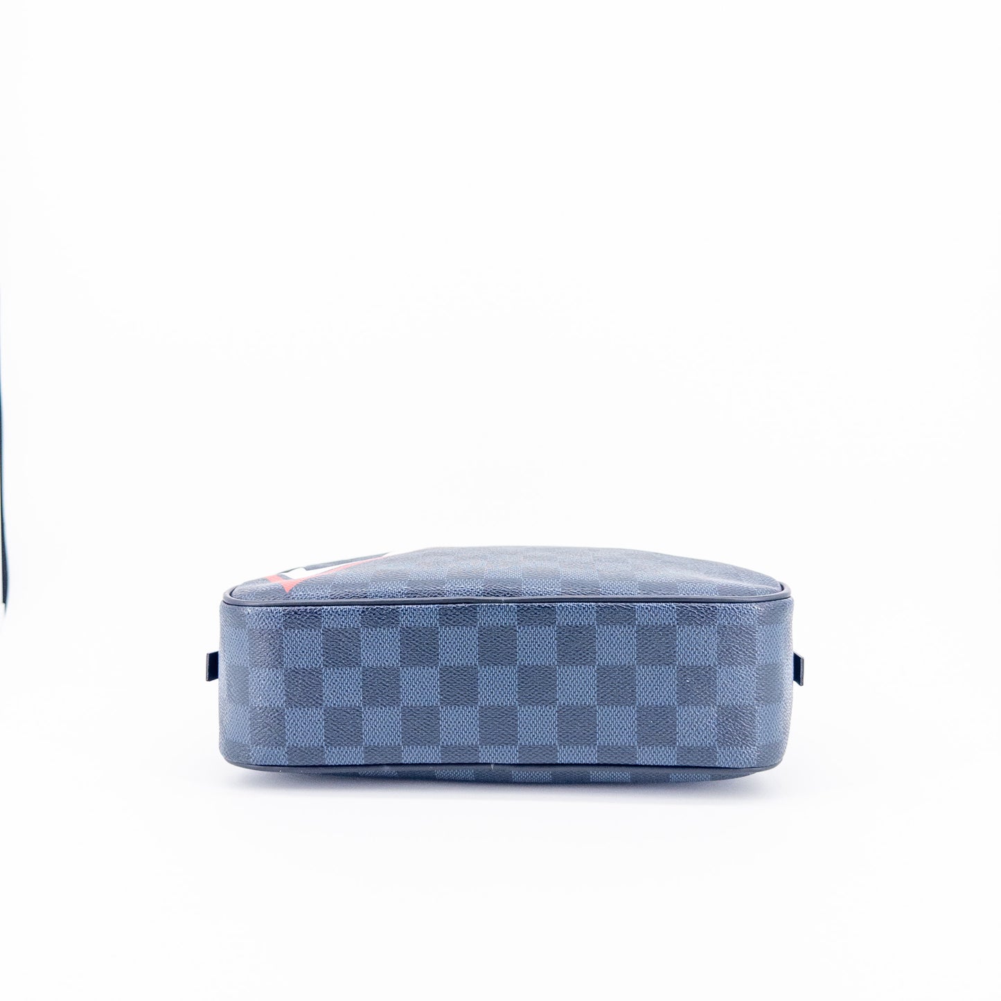 Louis Vuitton Latitude Toiletry Pouch GM – Damier Cobalt Canvas – America’s Cup 2017