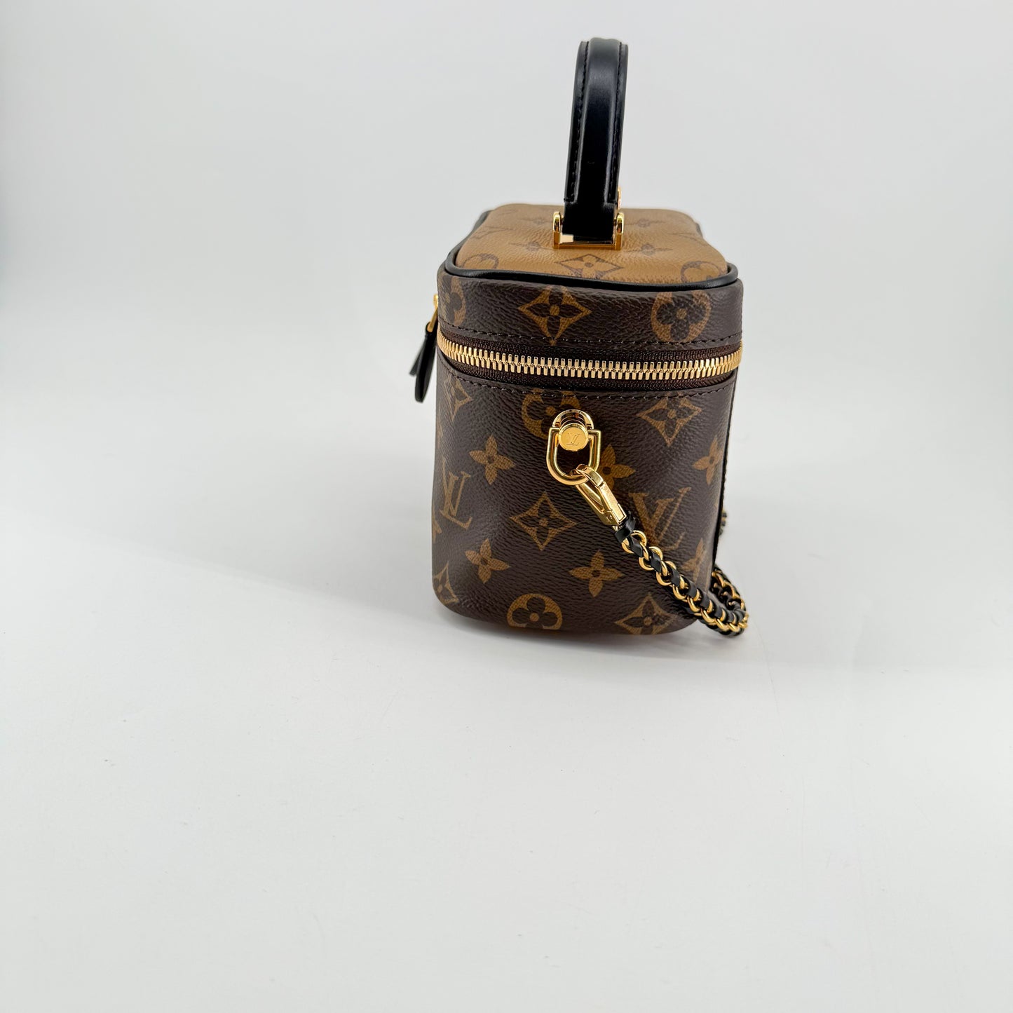 Louis Vuitton Vanity NV PM – Monogram Canvas – Gold Hardware