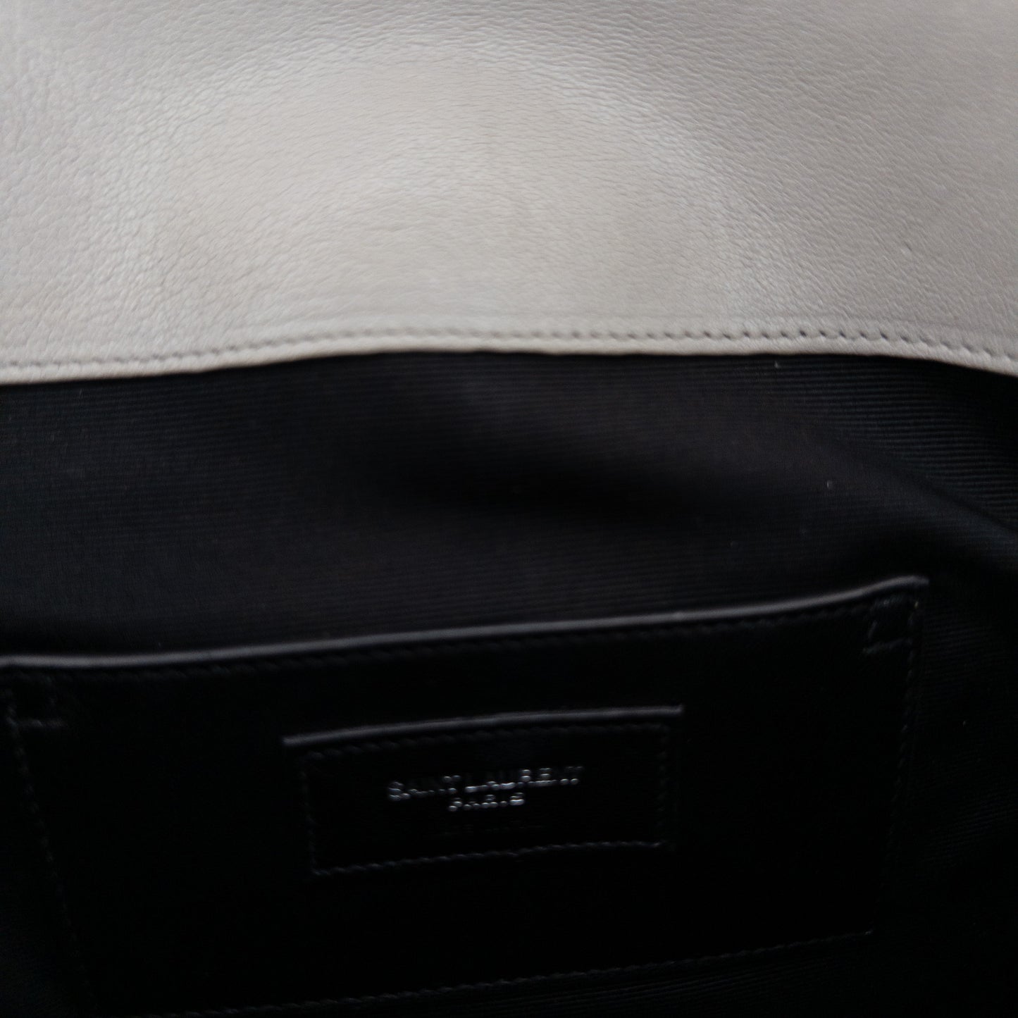 Saint Laurent Monogram Matelassé College Bag – Quilted Leather – Light Grey