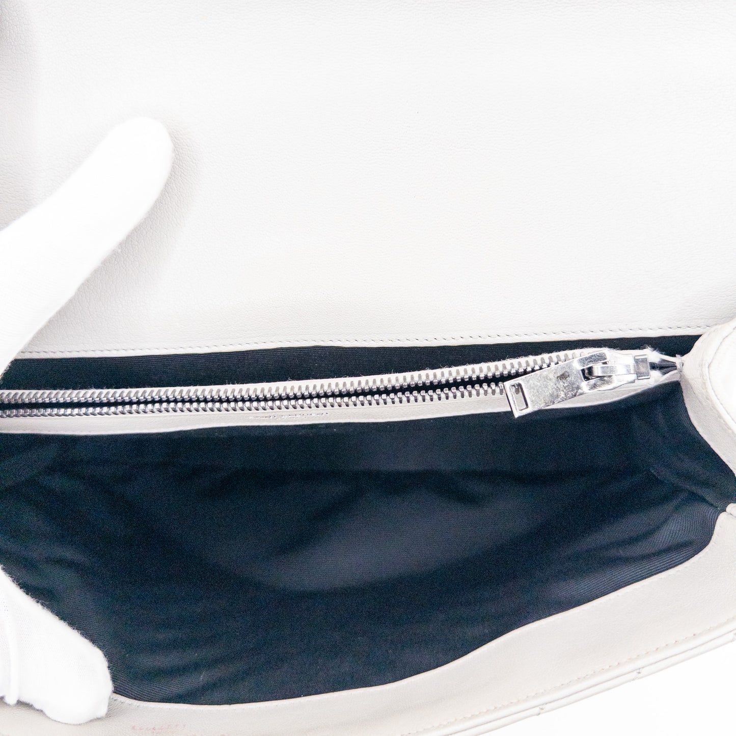 Saint Laurent Monogram Matelassé College Bag – Quilted Leather – Light Grey