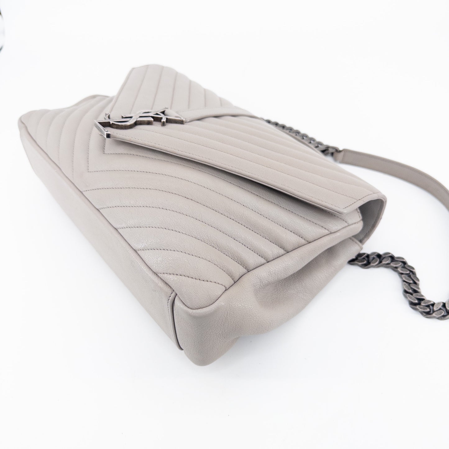 Saint Laurent Monogram Matelassé College Bag – Quilted Leather – Light Grey