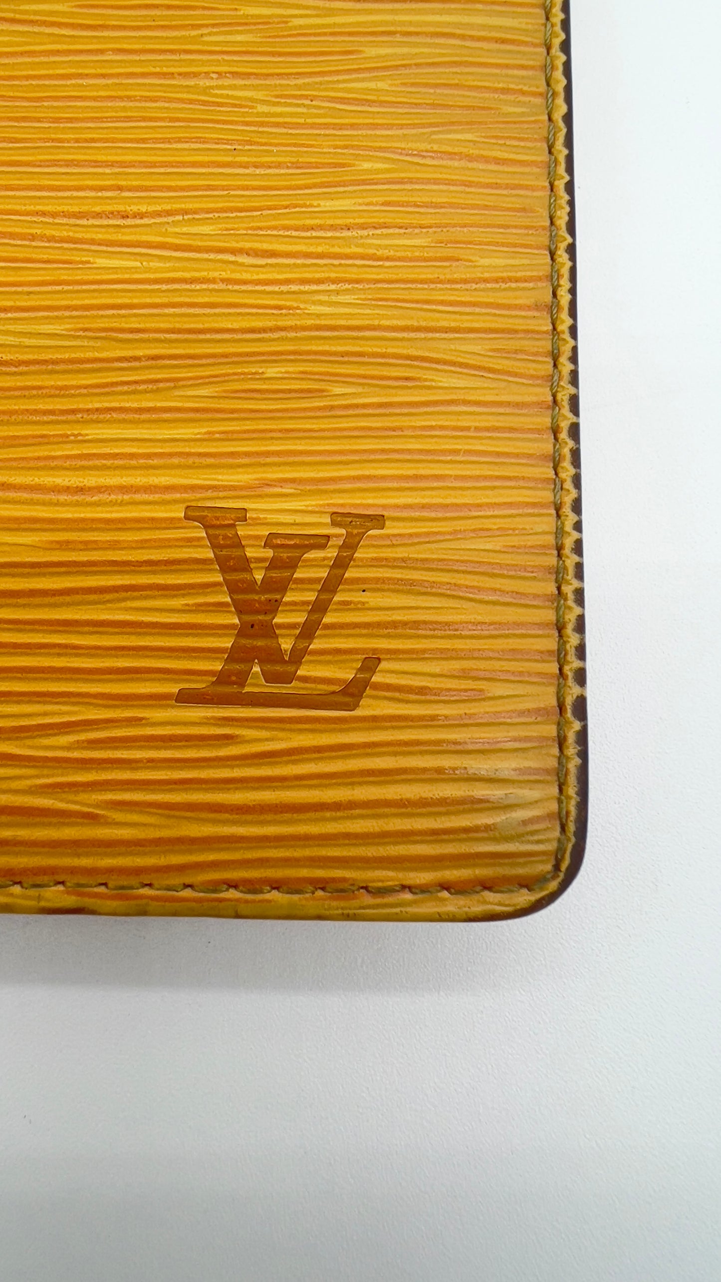 Vintage Louis Vuitton Epi Leather Bifold Wallet in Sunburst Yellow - Preloved Luxury Fashion