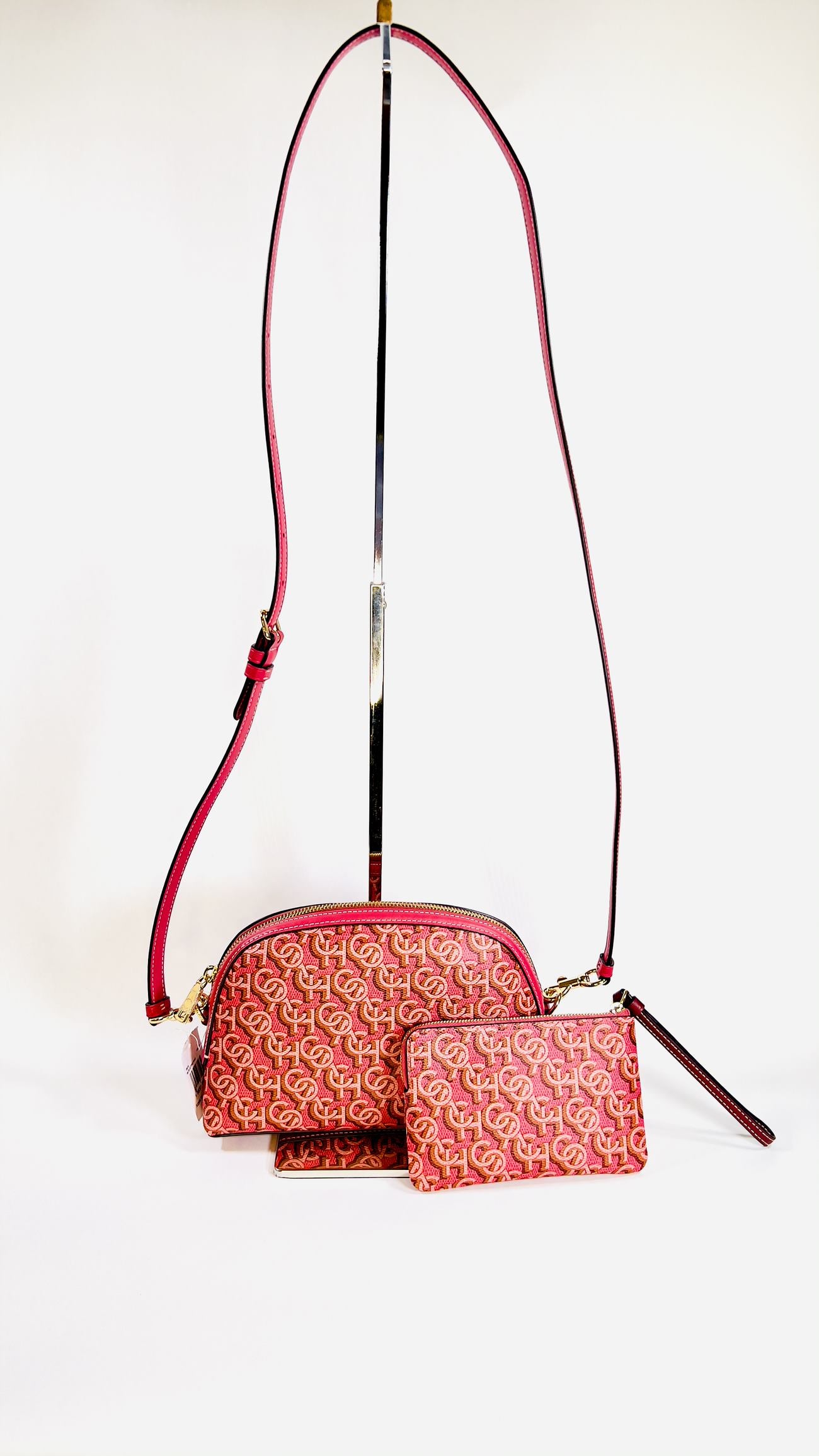 NWT COACH MADI Rouge Pink Canvas & Leather Monogram Print  W/ wristlet.