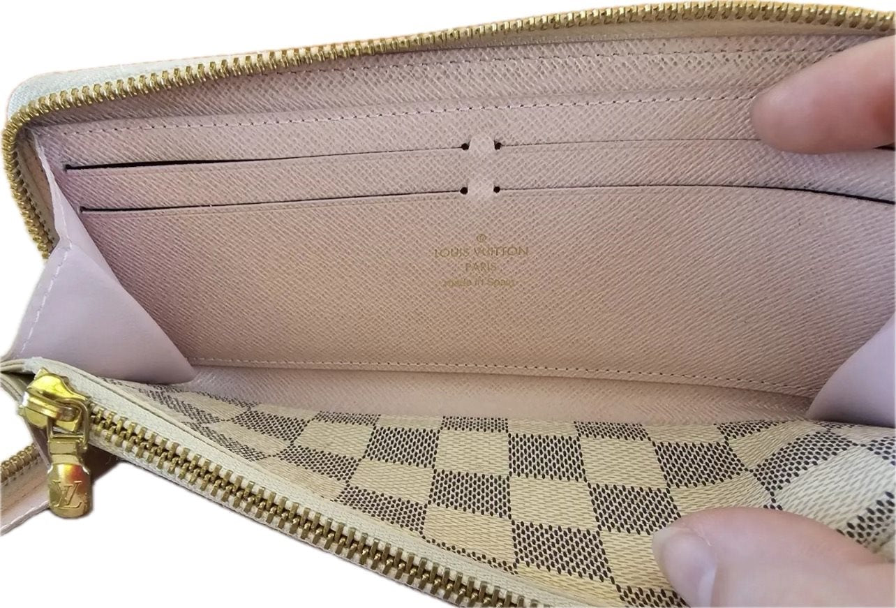 Pre-Loved Louis Vuitton Azur Rose Ballerine Clemence Wallet Grained