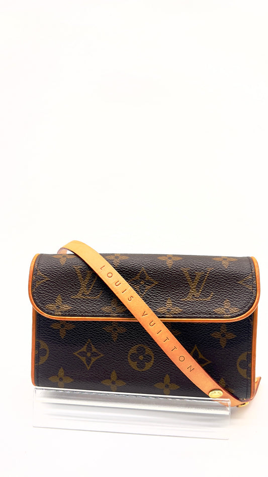 Pre- Loved Authentic Louis Vuitton Monogram Pochette Florentine Belt Bag