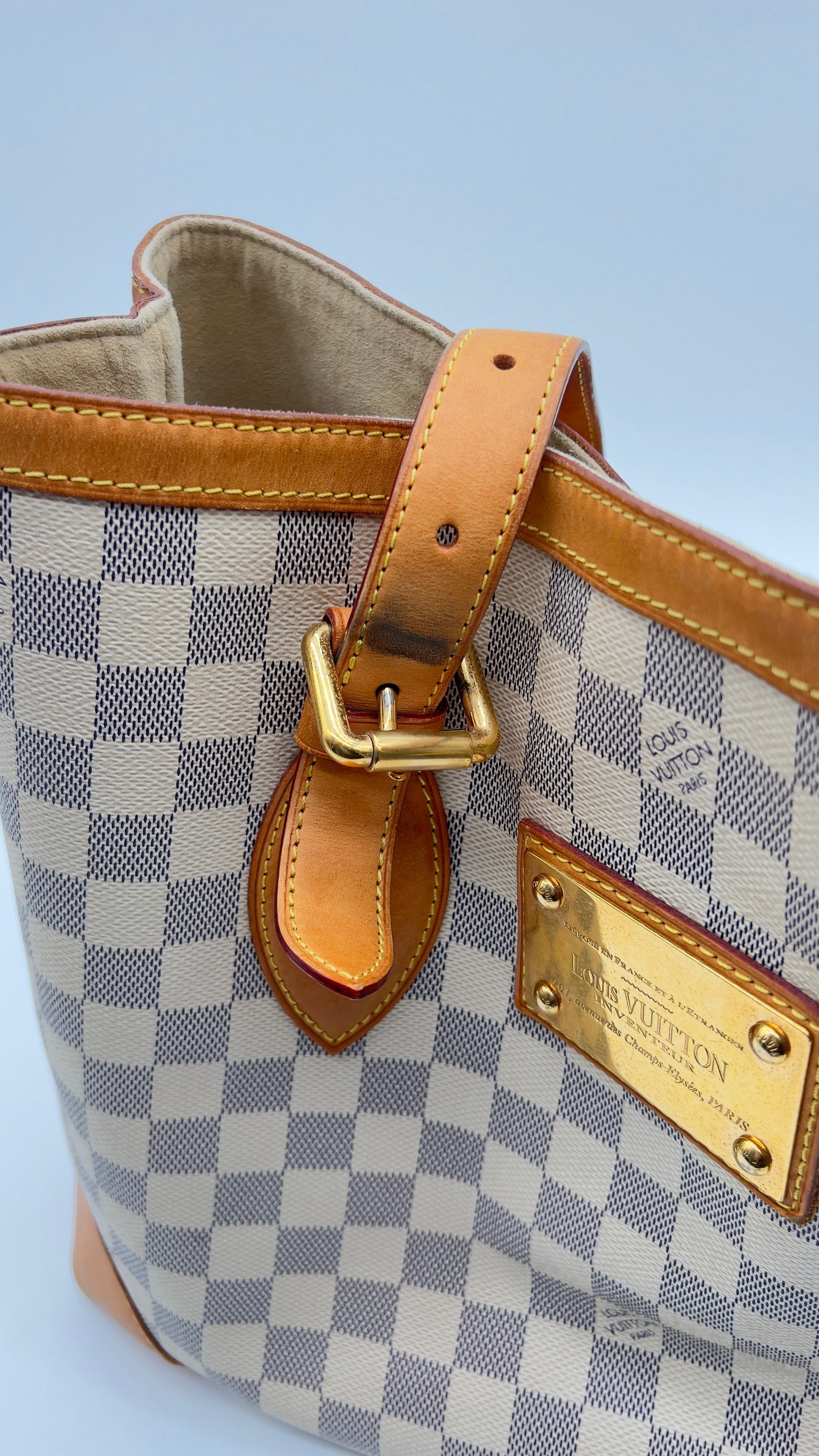 Pre-Loved Louis Vuitton Hampstead Damier Azur Vachetta Leather Shoulder Bag