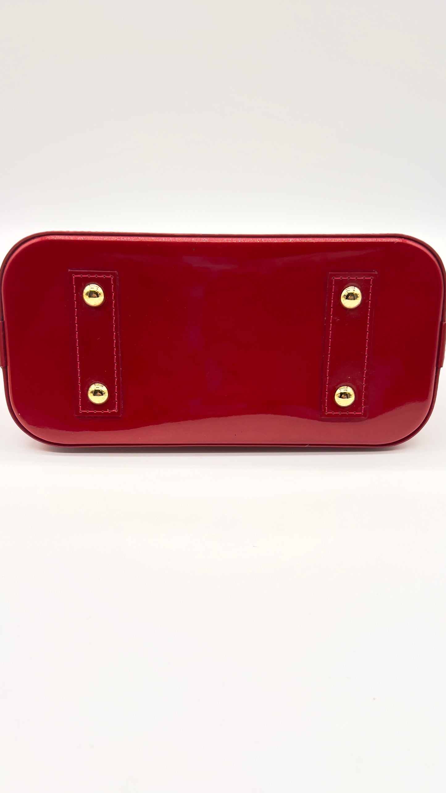 Pre-Owned Louis Vuitton Alma BB in Red Vernis Leather with Strap, Dust Bags Lock, and Keys