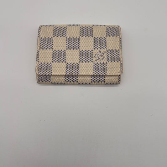 Elegant Louis Vuitton Damier Azur Business Card Holder – White PVC Leather – Stylish and Functional