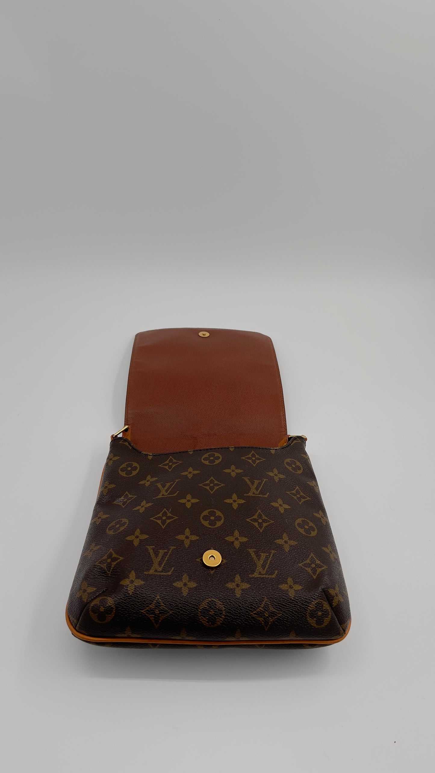 Louis Vuitton Musette Salsa Monogram- Preloved Long Strap Canvas Shoulder Bag