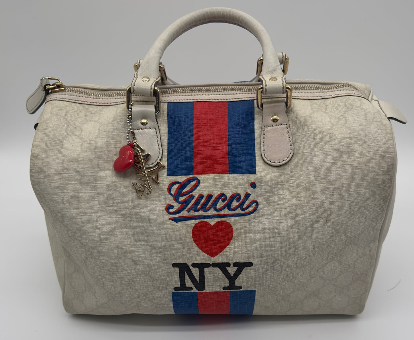 Pre-owned Authentic Gucci Loves NY Boston Bag GG Coated Canvas