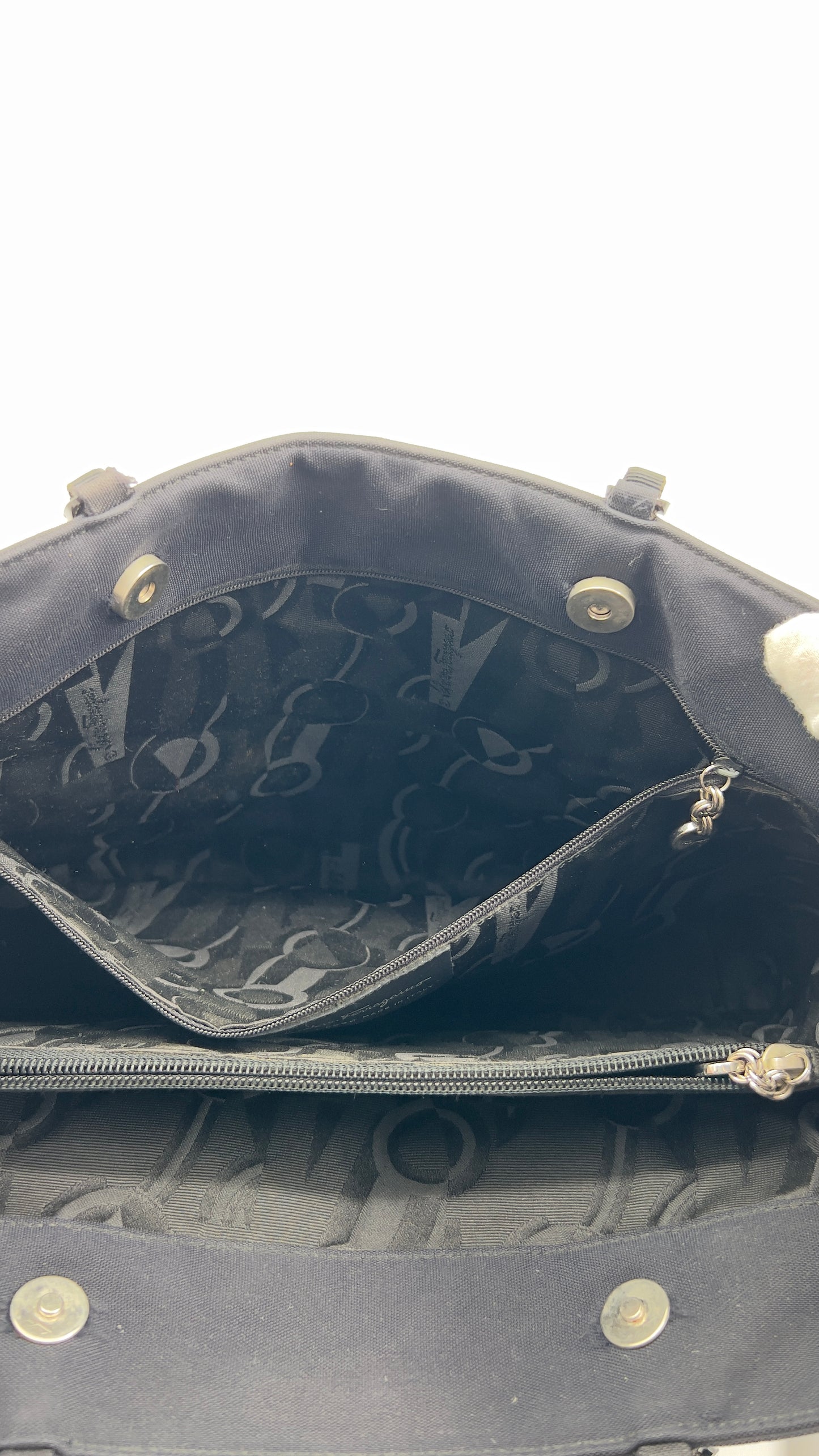 Salvatore Ferragamo Pre-Loved Black Nylon Shoulder Bag