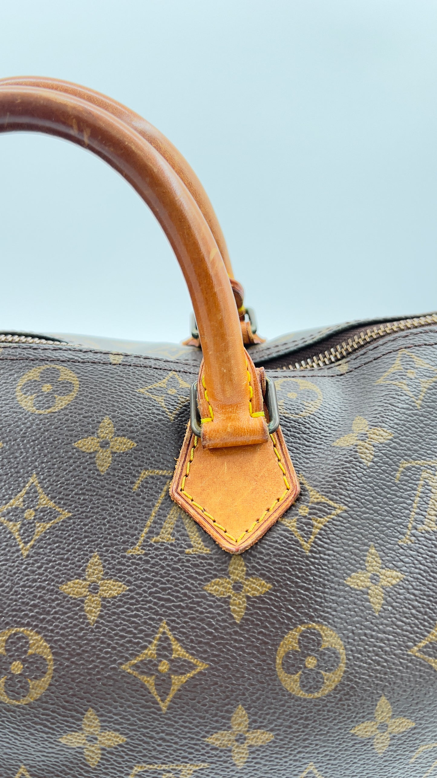 Louis Vuitton Speedy 30 - Vintage Monogram Canvas Iconic Luxury Handbag