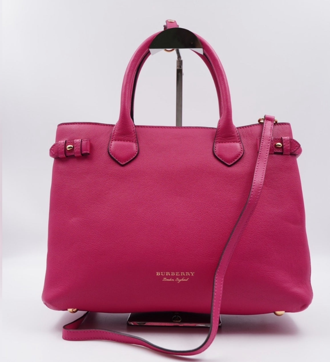 Pre-Owned Burberry Grainy Calfskin House Check Medium Banner Tote in Brilliant Fuchsia