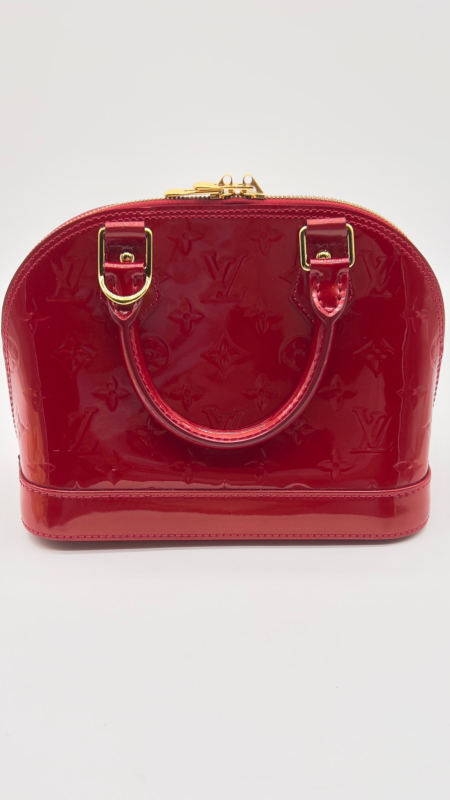 Pre-Owned Louis Vuitton Alma BB in Red Vernis Leather with Strap, Dust Bags Lock, and Keys