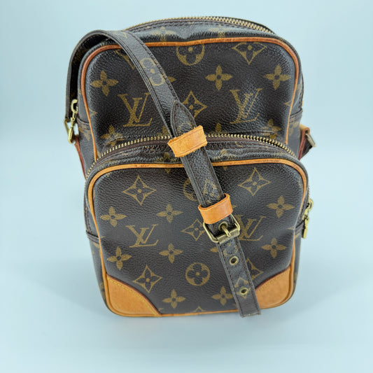 Preloved Louis Vuitton Monogram Amazone Crossbody Bag – Timeless Utility in Iconic Style