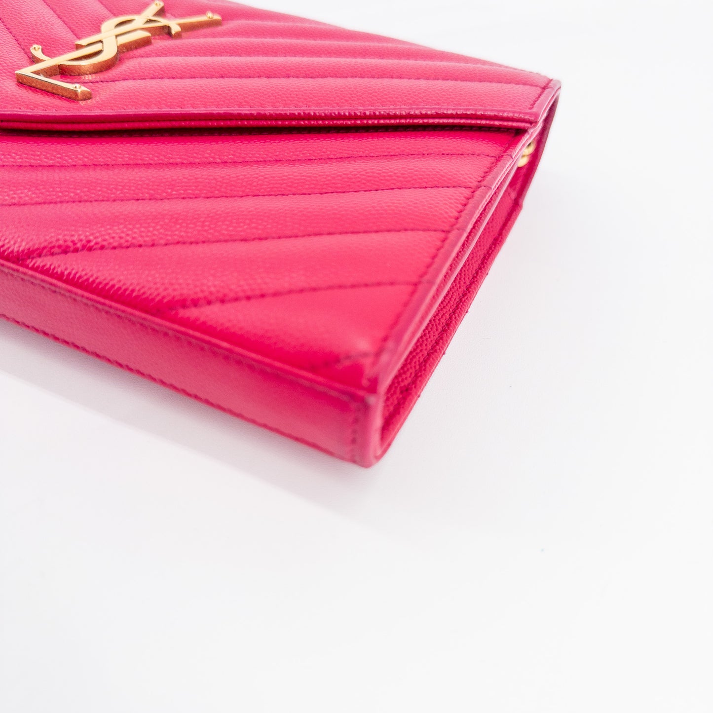 Saint Laurent Wallet on Chain – Grained Leather – Pink