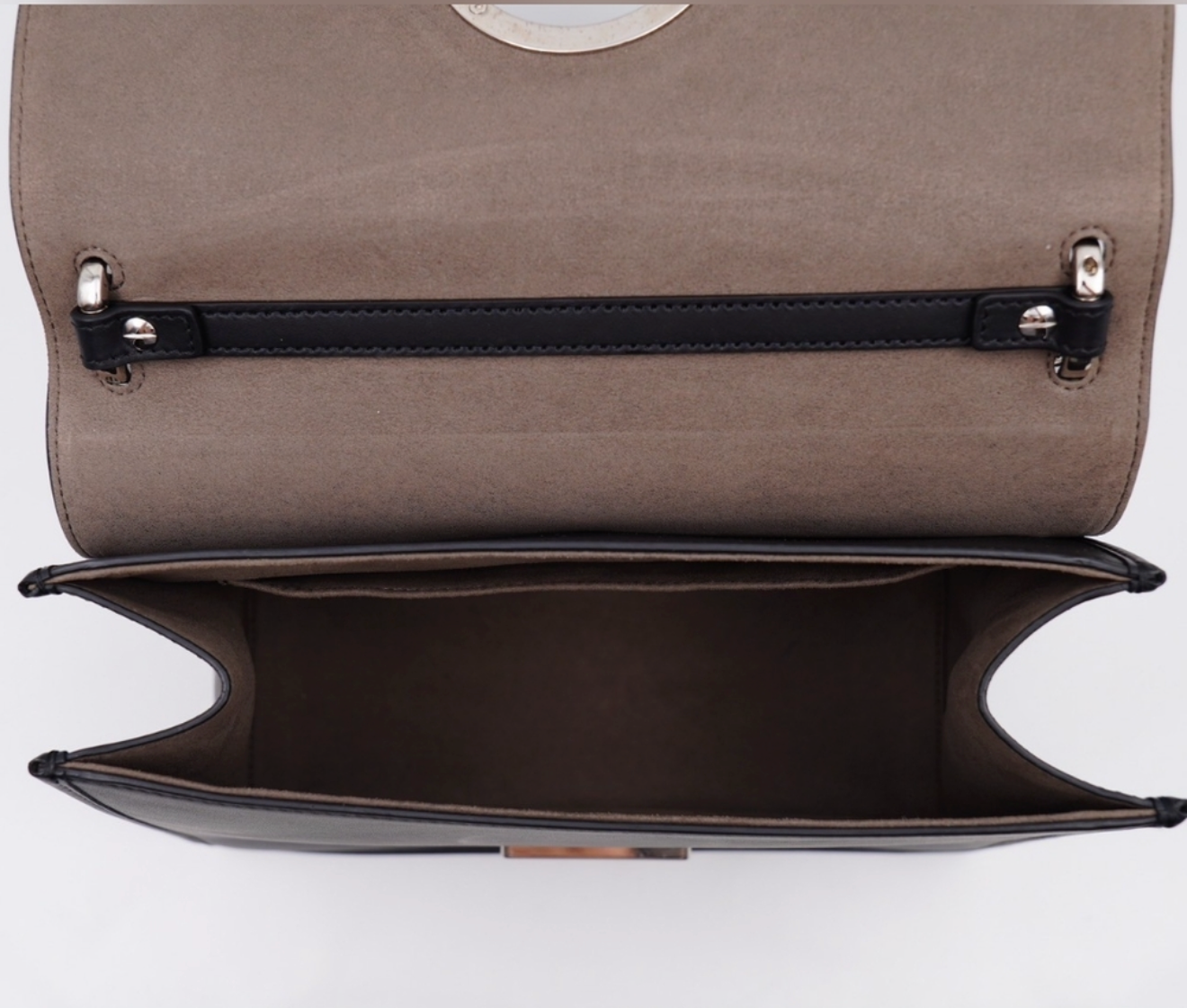 Fendi Kan I F Logo Shoulder Bag – Black Leather, Silver Hardware, Wide Strap