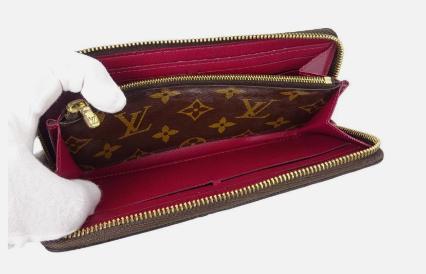 Pre-Loved Louis Vuitton  Monogram Clemence Wallet - Vintage Elegance | CA2108