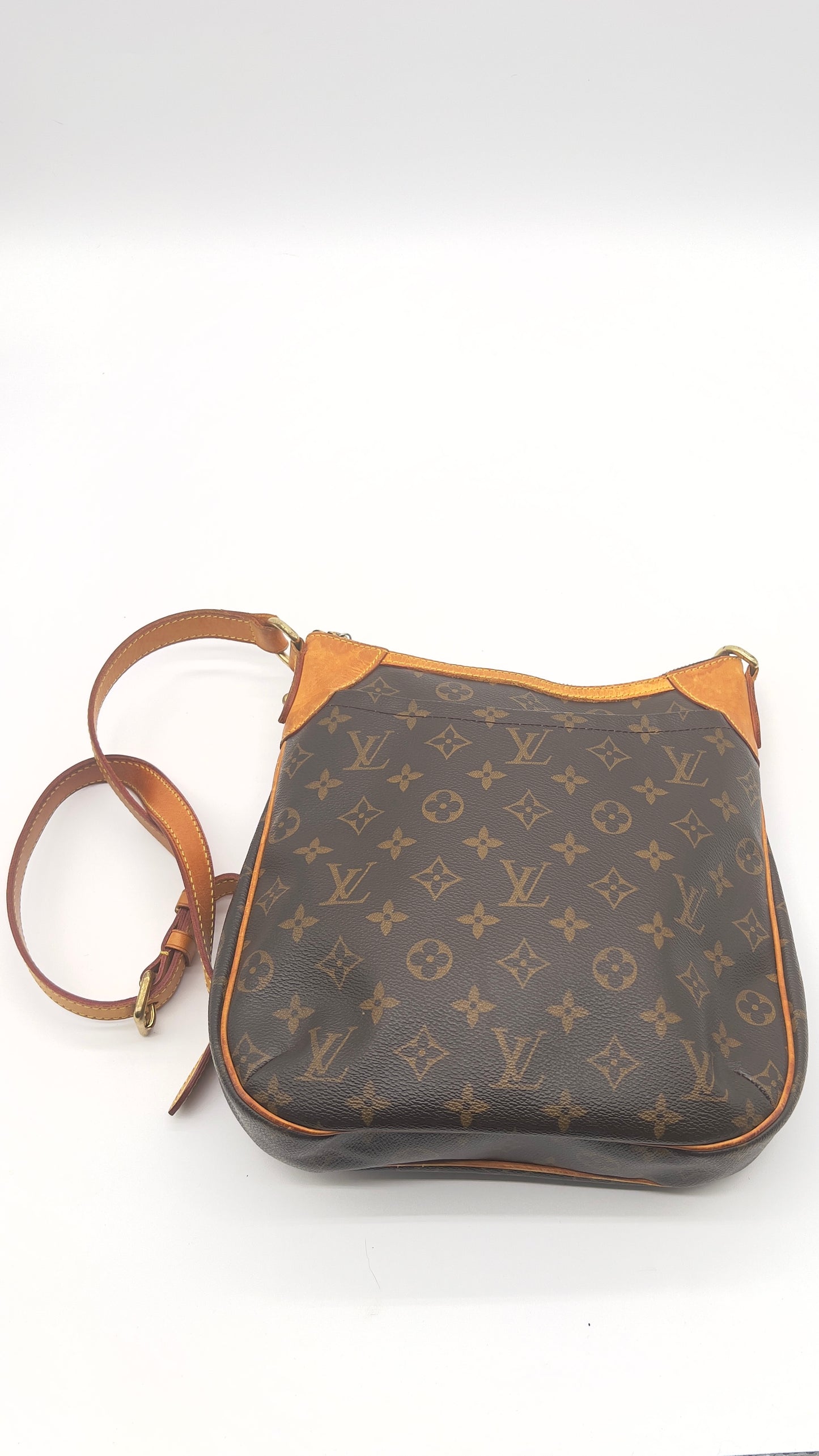 Pre-Owned Louis Vuitton Odeon PM Monogram Canvas Crossbody Bag