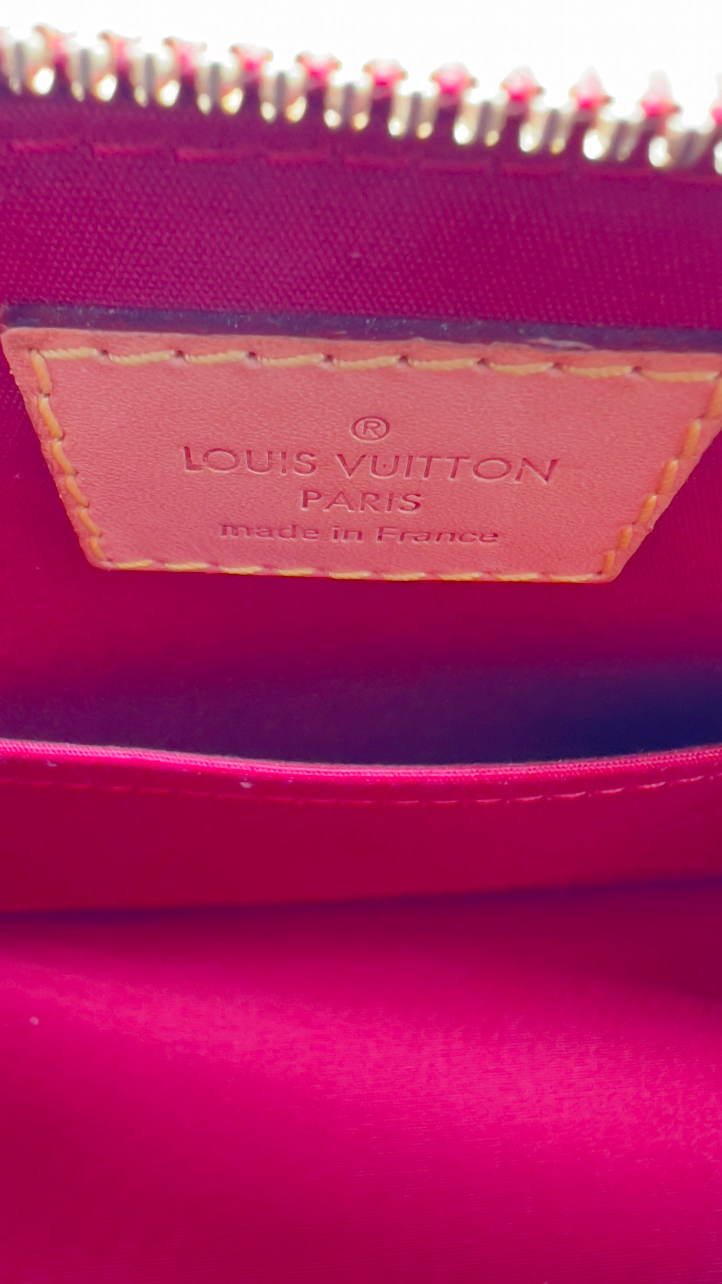 Pre-Owned Louis Vuitton Alma BB in Red Vernis Leather with Strap, Dust Bags Lock, and Keys