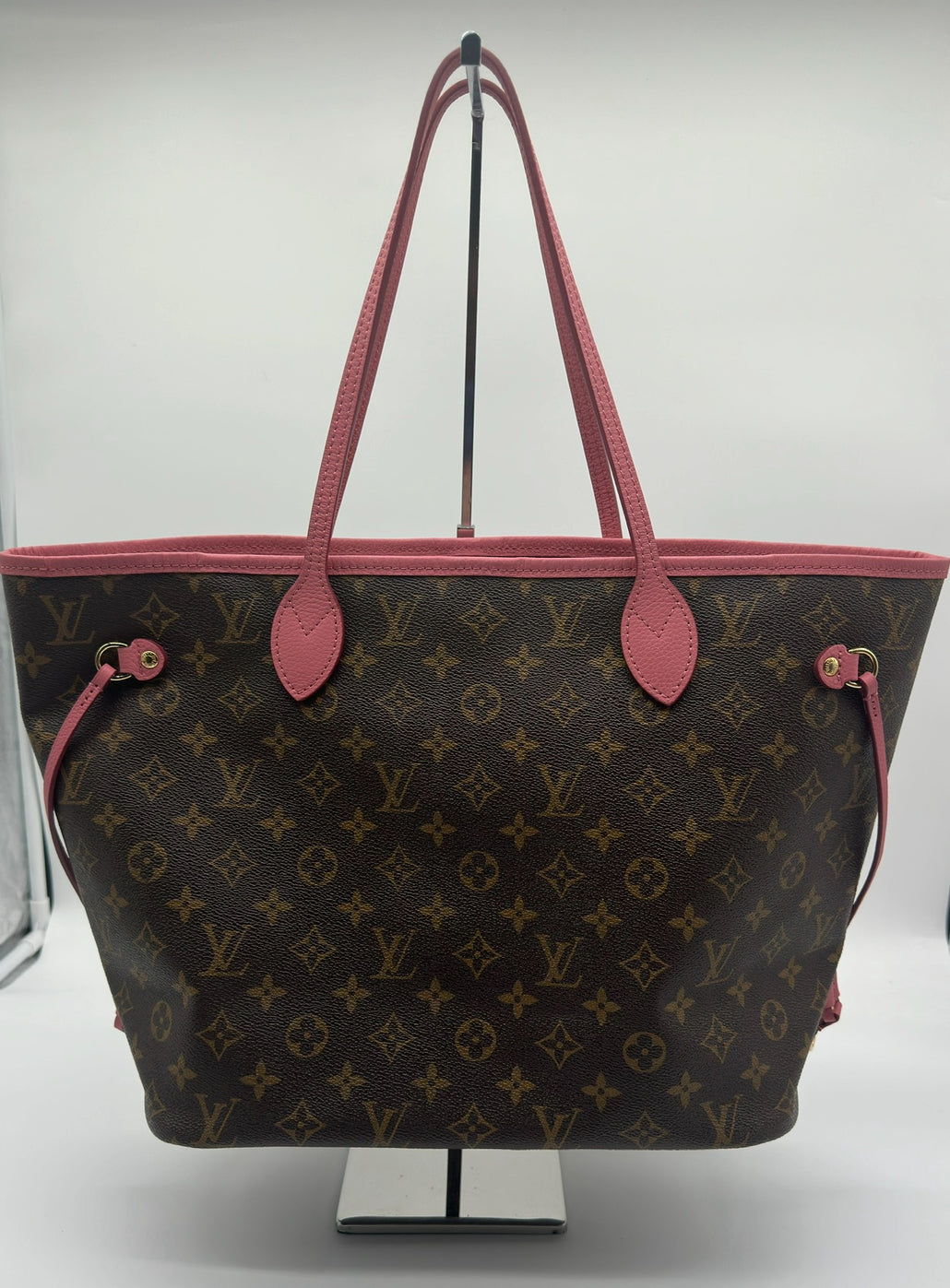 Pre-Loved Louis Vuitton Neverfull Articles de Voyage Ikat Monogram Rose Tote - A Fusion of Elegance and Iconic Design