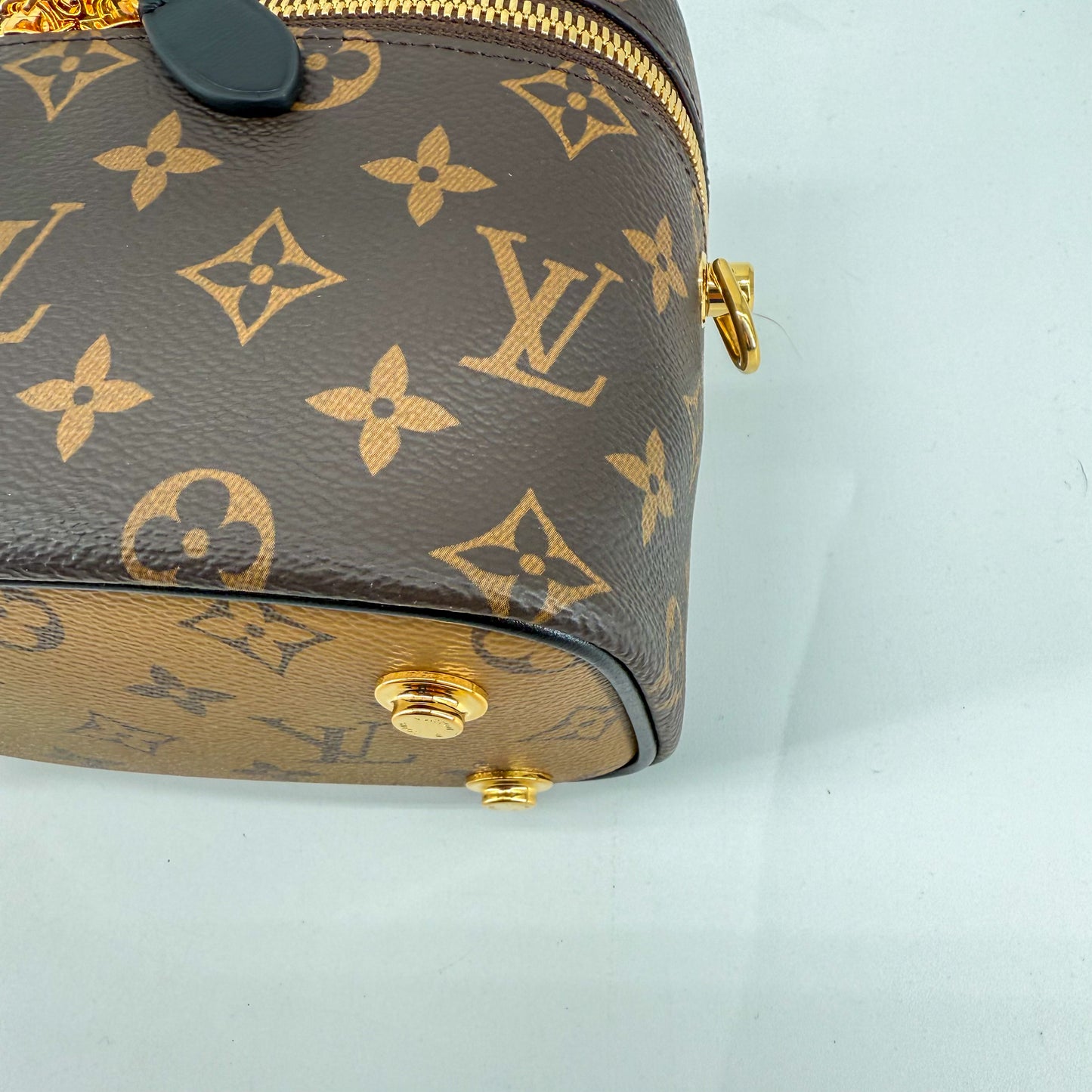 Louis Vuitton Vanity NV PM – Monogram Canvas – Gold Hardware