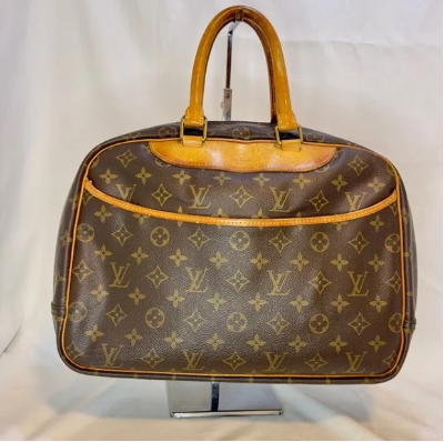 Pre-Loved Louis Vuitton Deauville Monogram Canvas  Vintage Bag