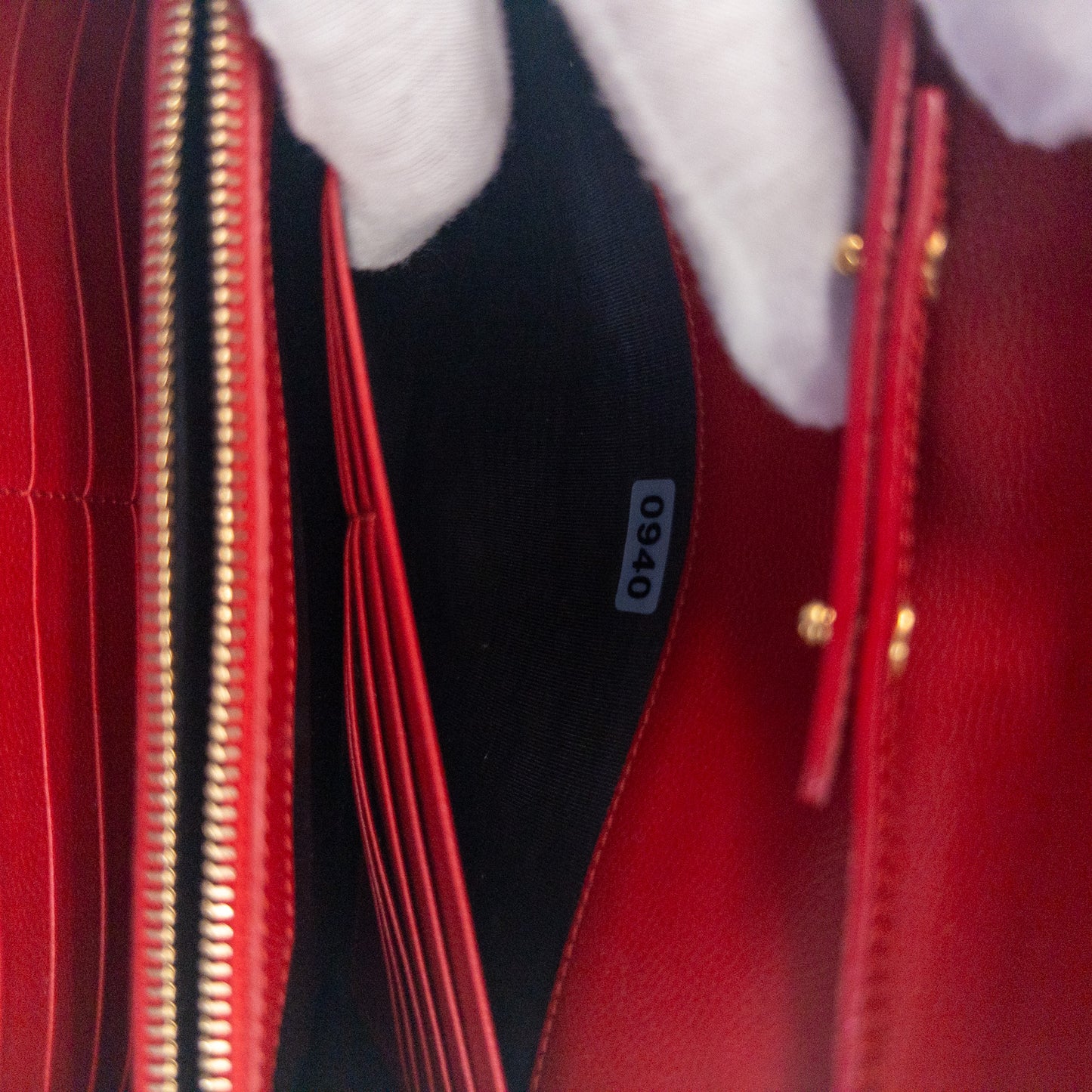 Saint Laurent Wallet on Chain – Grained Leather – Red